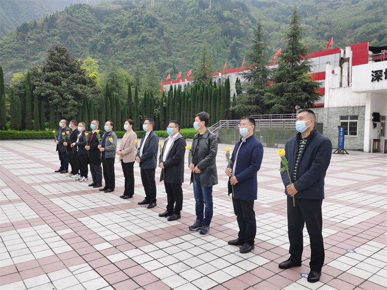 1648458808842240.jpg 4.jpg