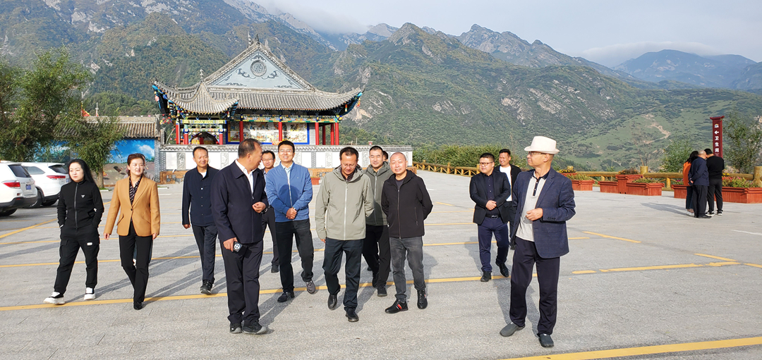 1727680289573681.jpg 8a2dacf3cc4bc43764a1e306b940e50.jpg