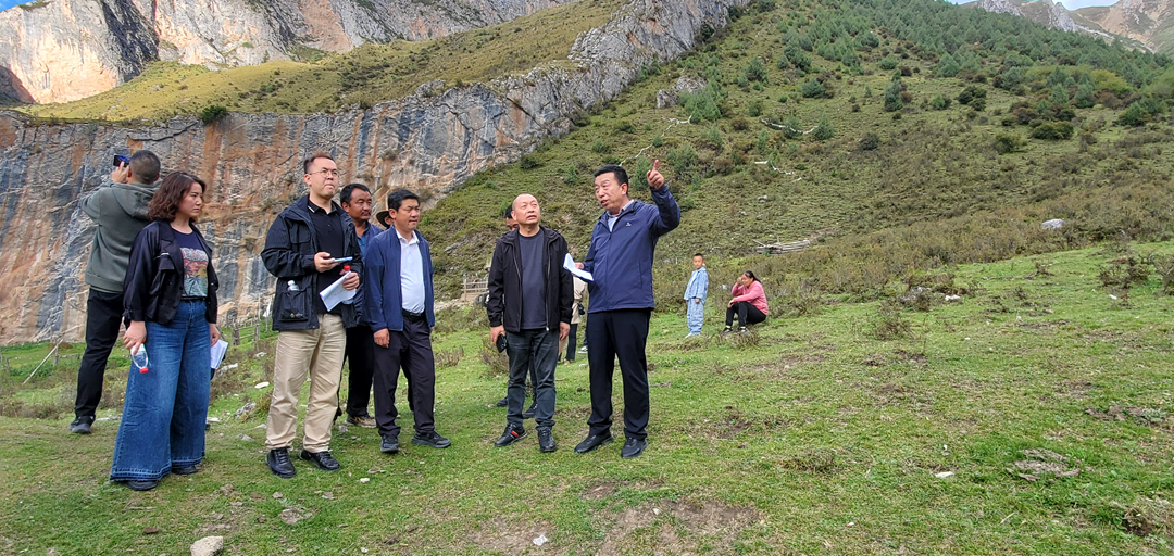 1727680335683485.jpg b1c1fec305cc3ce2adb49a002e720f2.jpg