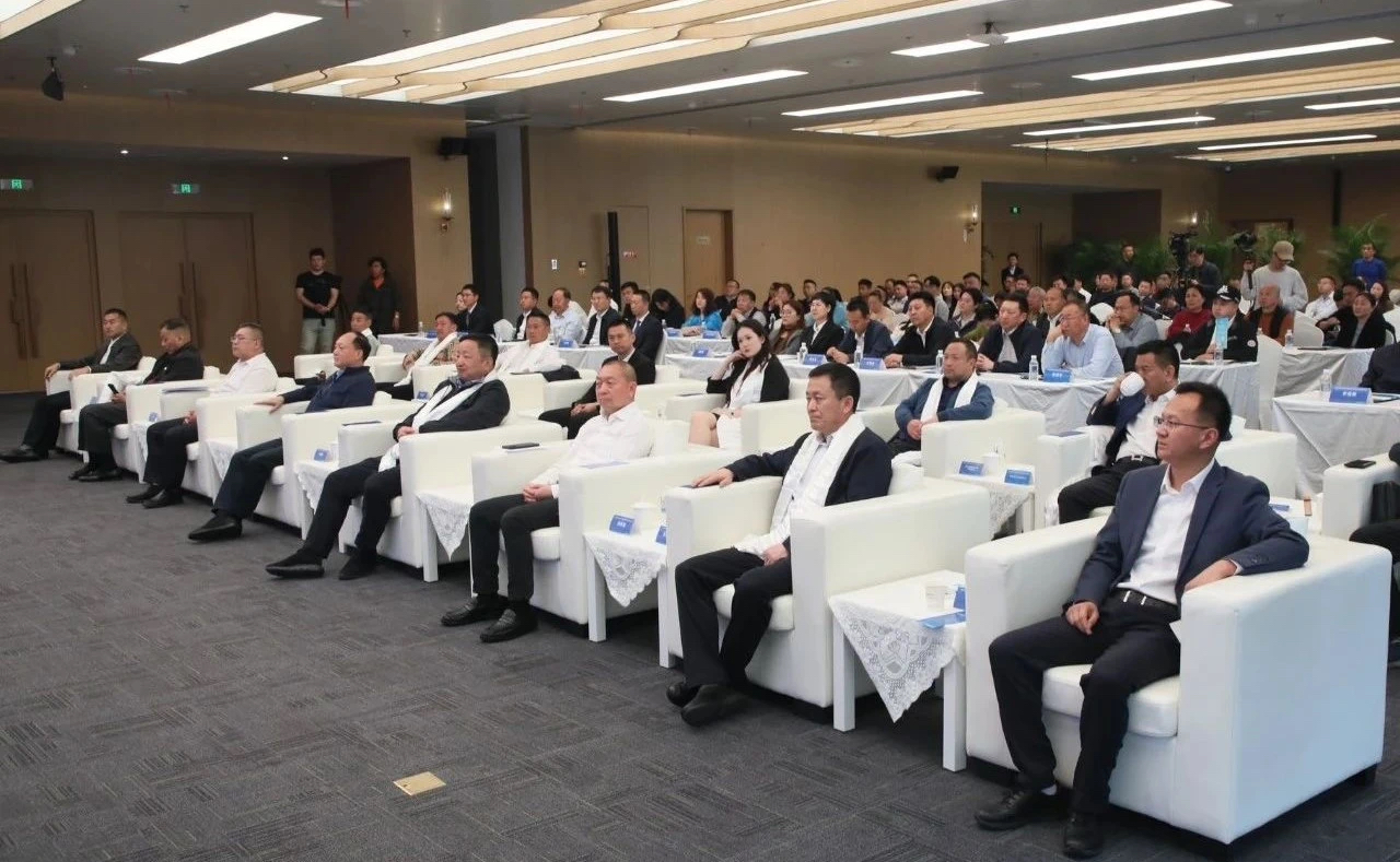 1742982058907844.jpg 1a25037504f632553c3143ba3dd050f.jpg